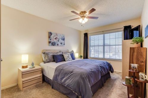 301 Chapman St, Cedar Hill TX 75104-4941 exterior