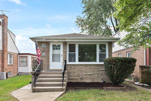 1405 Wentworth Ave, Calumet City, IL 60409-6036
