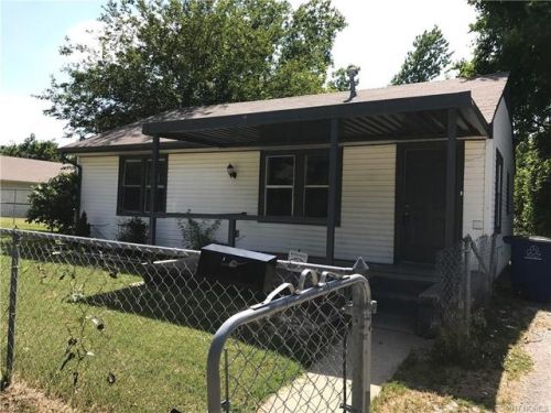 720 Richmond Ave, Tulsa OK  74112-4115 exterior