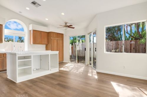 6670 Avenida Michaelinda, Riverside CA  92509-7227 exterior