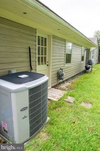 2931 Birchtree Ln, Silver Spring MD 20906-3032 exterior