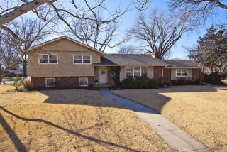 145 Lochinvar St, Wichita, KS 67207-1110