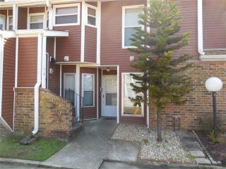 73 Avant Garde Cir, Kenner, LA 70065-6262