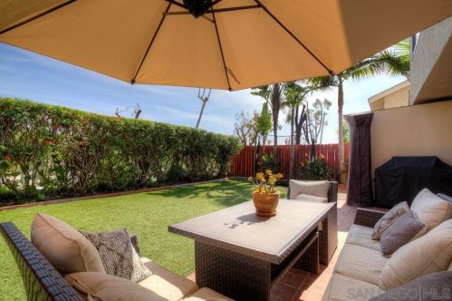 1315 Greenlake Dr, Cardiff By The Sea, CA 92007-1022