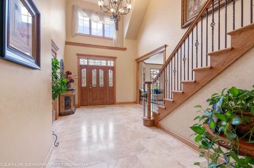 342 Clare Dr, Hanover Park, IL 60108-8809