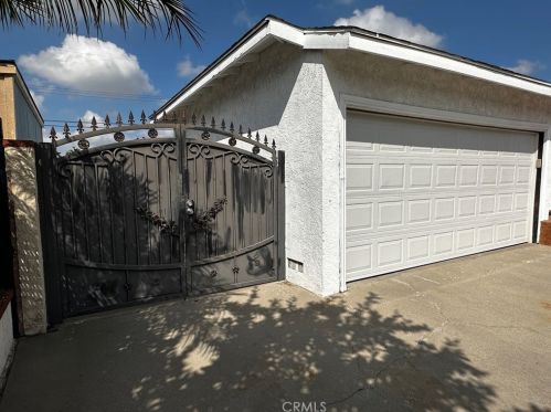 123 Dahlia Dr, Anaheim, CA 92801-5350