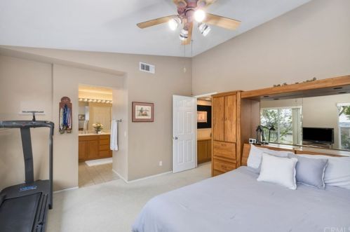 8815 Heatherwood Rd, Anaheim CA  92808-1695 exterior