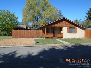 201 Harriman St, Bend, OR 97701-2932