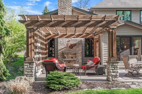 7677 128th St, Saint Paul MN  55124-9767 exterior