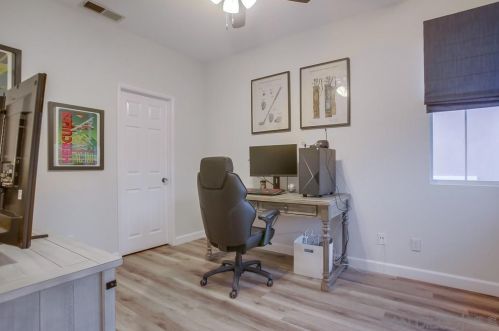 5057 Bella Collina St, Oceanside CA  92056-1924 exterior