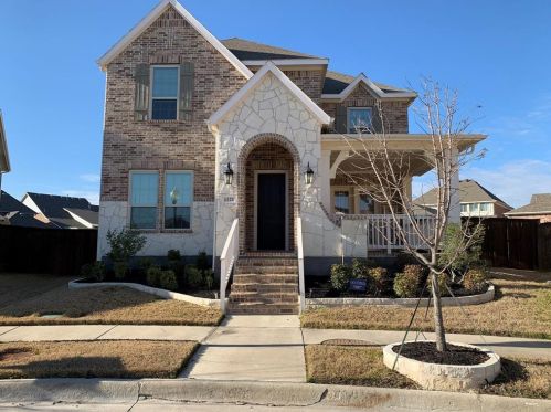 1121 Cemetery Hill Rd, Carrollton TX  75007 exterior