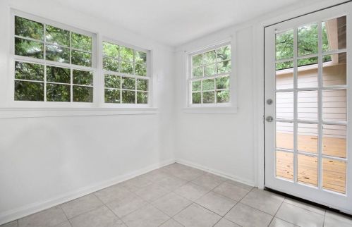 1678 Bridgeport Dr, Atlanta GA  30318-3332 exterior