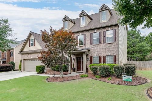 1579 Centerville Dr, Buford, GA 30518-9237