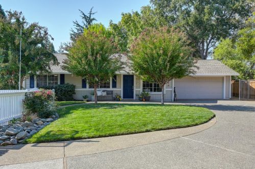 8939 Coan Ln, Citrus Heights, CA 95662-4129
