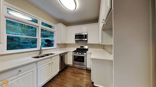 2159 Chartley Pl, Marietta, GA 30062-7700