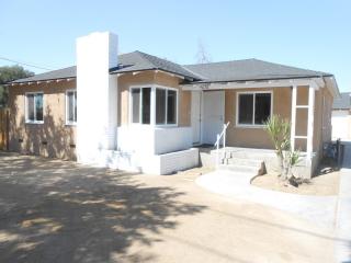 4676 Mckinley Ave, Fresno, CA 93722-5436