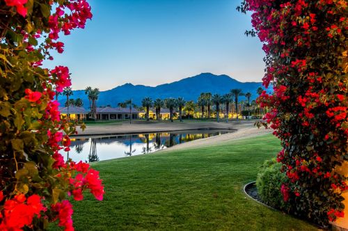 81055 Golf View Dr, La Quinta, CA 92253-7646