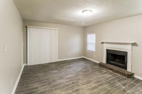 4835 Brasac Dr, Stone Mountain, GA 30083-5159
