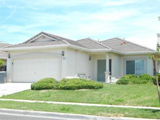 158 Manzanita Ave, Merced, CA 95341-7734