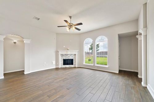 7019 Misty Morning Trce, Richmond TX  77407-2062 exterior