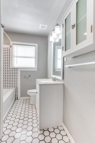 2309 Bonnie Brae Ave, Fort Worth TX  76111-5103 exterior