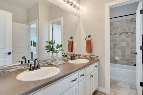 26551 Calhoun Pl, Aurora CO exterior