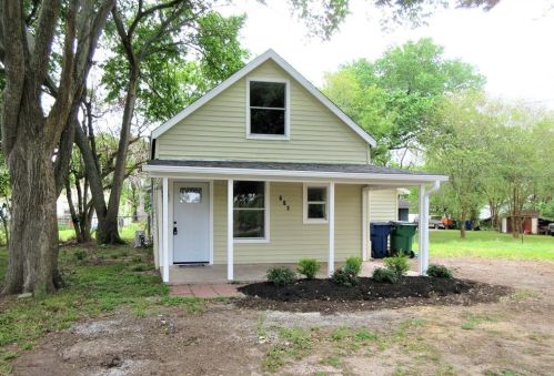 718 Anderson St, Angleton, TX 77515-4544