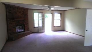 4217 Cedartree Dr, Memphis TN  38141-6942 exterior