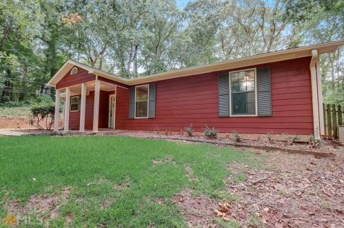 209 Pne St, Stockbridge GA  30281-3881 exterior