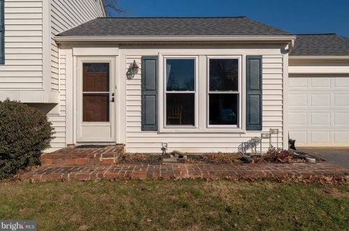 151 Tanglewood Ln, Lancaster PA  17601-3315 exterior