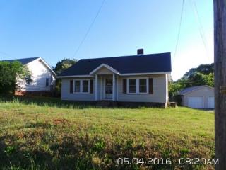3 Howard St, Inman, SC 29349-1406