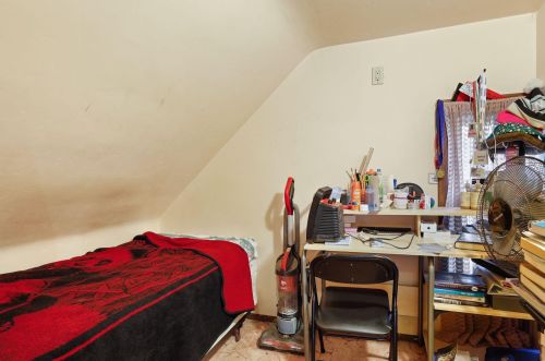 1122 Albemarle St, Saint Paul MN  55117-4415 exterior