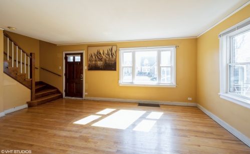 3646 68th Pl, Chicago, IL 60629-4127
