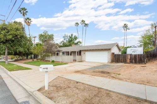 2597 Central Ave, Riverside CA  92506-3409 exterior