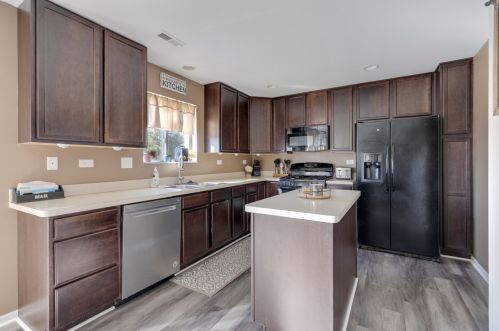 1114 Sarasota Dr, Pingree Grove IL  60140-2026 exterior