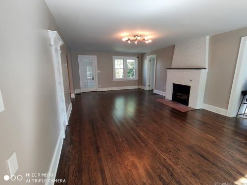 45 Toilsome Ave, Norwalk CT  06851-2419 exterior