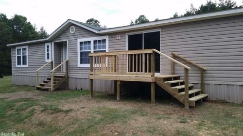 487 Maxine Rd, Clinton, AR 72031-7928