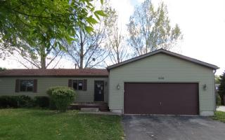 1626 Longwood Dr, Sycamore, IL 60178-2760