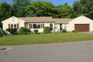 5 Belle Aire Ave, Nashua, NH 03060-3603