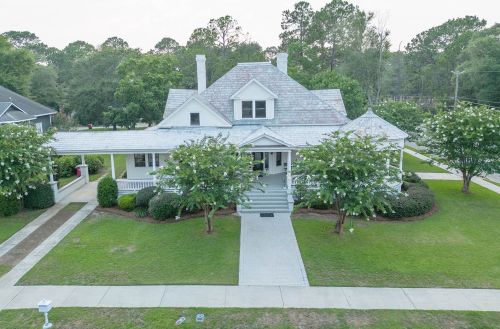 620 Prince Ave, Tifton, GA 31794-4462