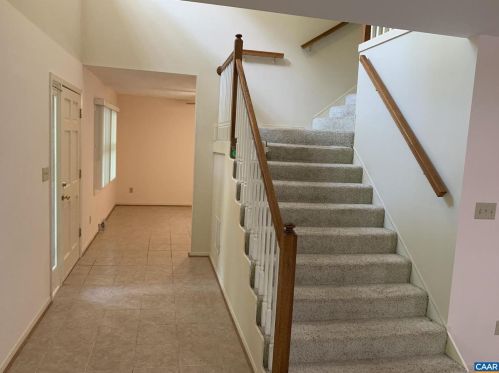 19 Wisteria Way, Bybee, VA 22963-2410
