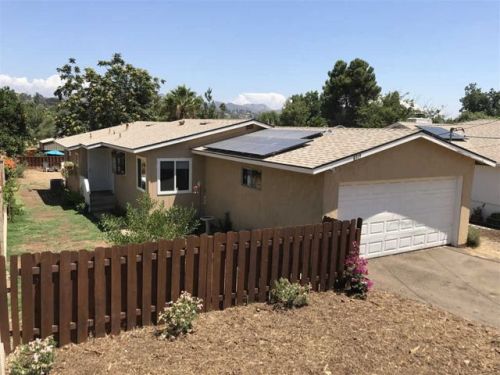 8319 Sunset Rd, Lakeside, CA 92040-5622