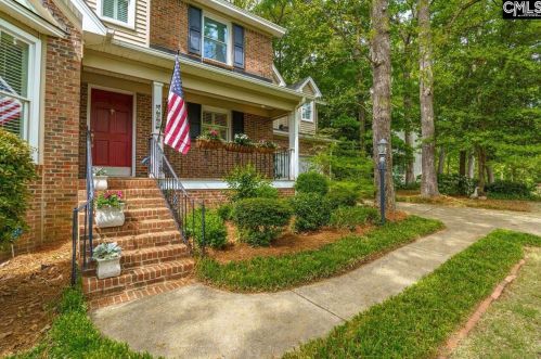 726 Carriage Lake Dr, Lexington, SC 29072-7514