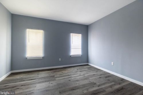 2024 8th St, Philadelphia PA  19122-1304 exterior