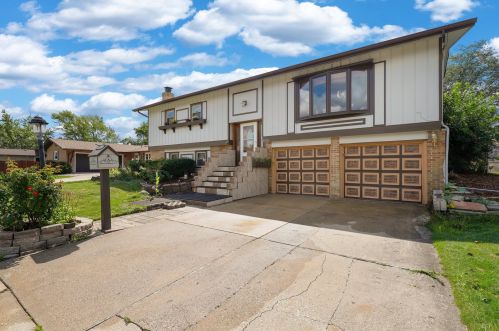 6019 Oakland Ave, Oak Forest, IL 60452-1848
