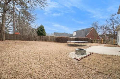 1001 Mccoy Dr, Conyers GA  30094-3602 exterior