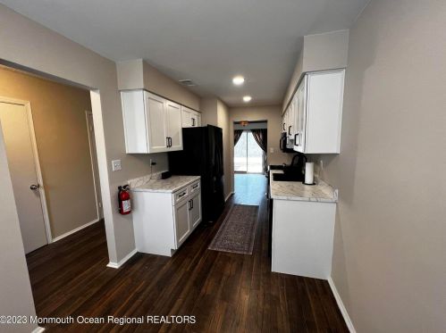 27 Atlantis Ter, East Freehold, NJ 07728-3744