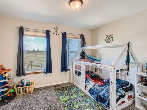 8286 Sun Country Dr, Elizabeth CO 80107-9354 exterior