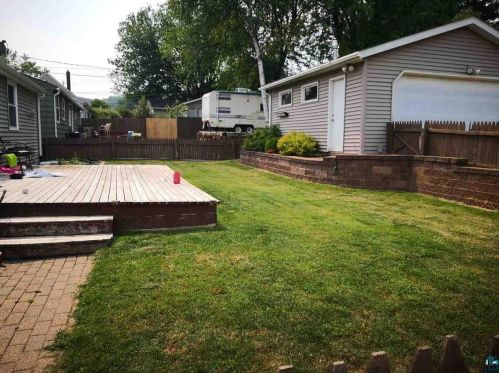 2607 Skyline Pkwy, Duluth, MN 55806-1135