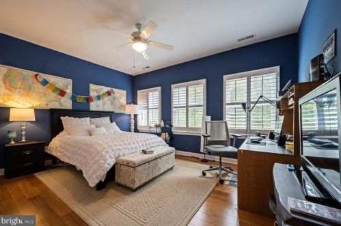 468 State Rd, Princeton NJ  08540-1412 exterior